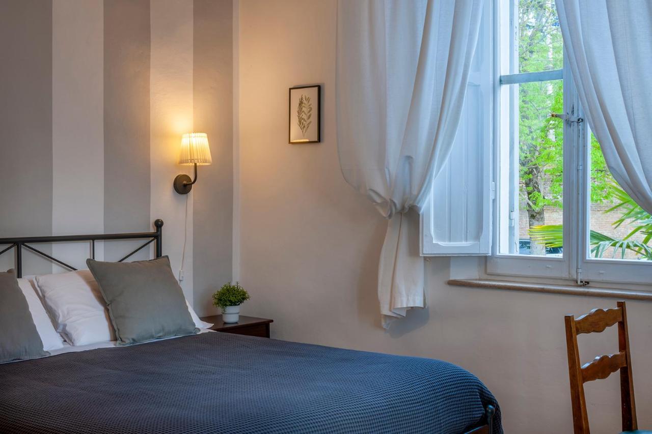 Villa Liberty Урбино Екстериор снимка