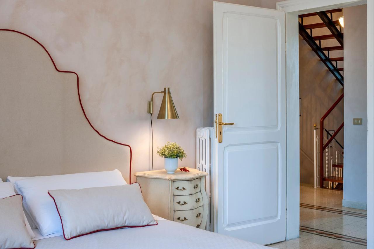 Villa Liberty Урбино Екстериор снимка