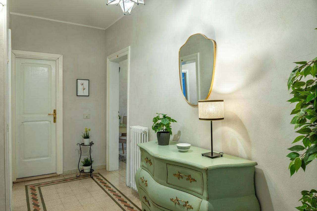 Villa Liberty Урбино Екстериор снимка